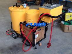 福瑞得機械60升灌縫機，路面專用密封膠準備發(fā)貨