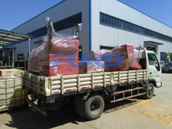 福瑞得機(jī)械手扶雙輪壓路機(jī)，座駕壓路機(jī)正式裝車(chē)發(fā)往客戶(hù)所在地