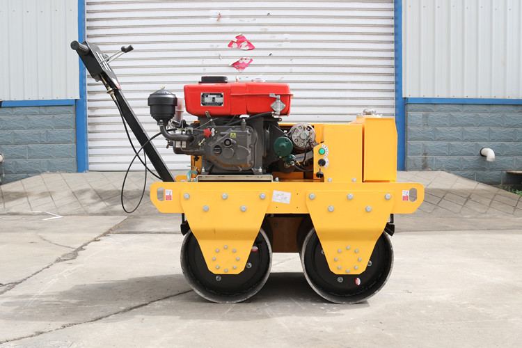 對于小型手扶壓路機(jī)的這些使用環(huán)境您要明白！